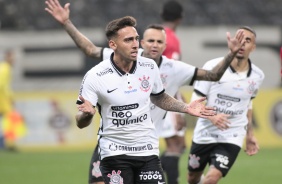 Gustavo Silva, o Mosquito, virou o placar para o Corinthians, na Neo Qumica Arena