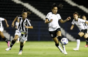 Juliete durante jogo entre Corinthians e Botafogo, pelo Campeonato Brasileiro Feminino
