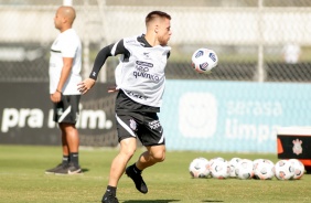 Ramiro no treino preparatrio para jogo entre Corinthians e Huancayo, pela Sul-Americana