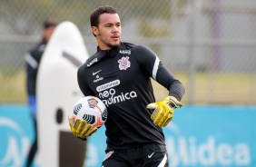 Alan Gobetti durante treino do Corinthians no CT Dr. Joaquim Grava