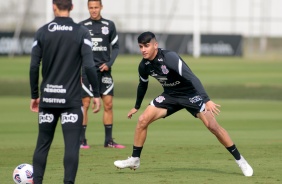 Ángelo Araos durante treino do Corinthians no CT Dr. Joaquim Grava