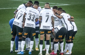 Elenco durante jogo contra a Inter de Limeira, pelas quartas de final do Campeonato Paulista 2021