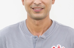 Gustavo Almeida, treinador do elenco Sub-17 do Corinthians