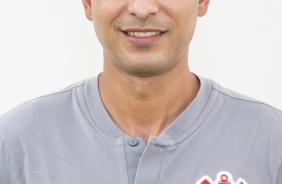 Gustavo Almeida, treinador do elenco Sub-17 do Corinthians