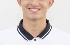 Lo Mana, lateral direito do elenco Sub-17 do Corinthians