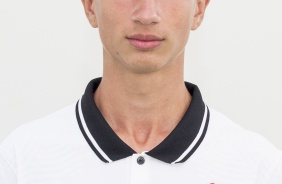 Leo Agostinho, lateral direito do elenco Sub-17 do Corinthians