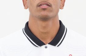 Victor Tabika, meia do elenco Sub-17 do Corinthians