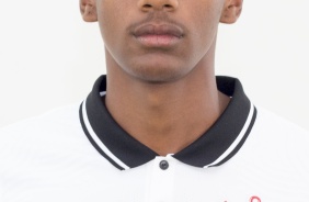 Vitor Meer, lateral esquerdo do elenco Sub-17 do Corinthians