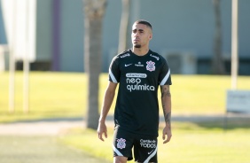 Gabriel durante último treino do Corinthians antes do jogo contra o Huancayo