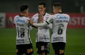 Mateus Vital marcou o segundo gol do Corinthians contra o Huancayo