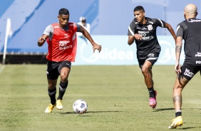 Carlo no treino da equipe profissional e Sub-20 do Corinthians, no CT Dr. Joaquim Grava