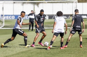 Rodrigo Varanda no treino da equipe profissional e Sub-20 do Corinthians, no CT Dr. Joaquim Grava