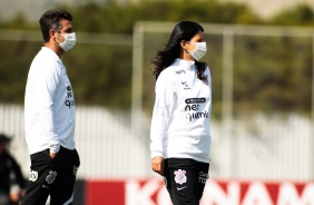 Dra. Ana Carolina Crte durante treino do Corinthians no CT Dr. Joaquim Grava