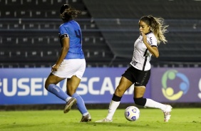 Gabi Nunes durante partida entre Corinthians e Real Brasília, pelo Brasileirão Feminino