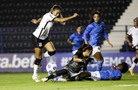 Gabi Nunes durante partida entre Corinthians e Real Braslia, pelo Brasileiro Feminino