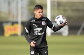 Gabriel Pereira durante treino do Corinthians no CT Dr. Joaquim Grava
