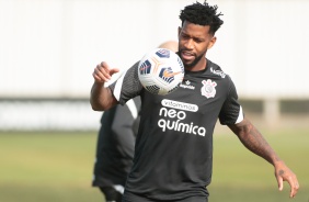 Gil durante treino do Corinthians no CT Dr. Joaquim Grava