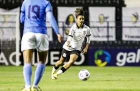 Ingryd durante partida entre Corinthians e Real Braslia, pelo Brasileiro Feminino