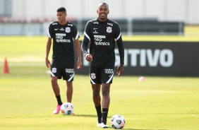 Raul durante treino do Corinthians no CT Dr. Joaquim Grava