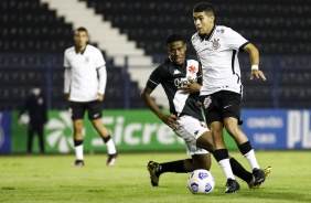 Alysson durante partida entre Corinthians e Vasco, pelo Brasileiro Sub-17