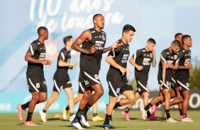 Raul Gustavo e Roni durante o treinamento do Corinthians no CT Dr. Joaquim Grava