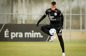Donelli durante último treino do Corinthians antes da estreia pelo Brasileiro 2021
