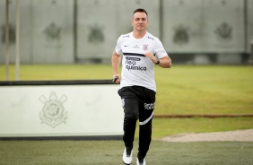Doriva durante último treino do Corinthians antes da estreia pelo Brasileiro 2021
