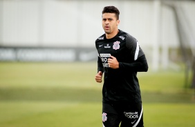 Lo Santos durante ltimo treino do Corinthians antes da estreia pelo Brasileiro 2021