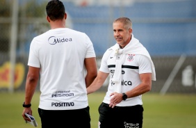 Sylvinho durante último treino do Corinthians antes da estreia pelo Brasileiro 2021