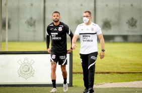 Vitinho durante ltimo treino do Corinthians antes da estreia pelo Brasileiro 2021