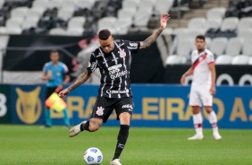 Luan na estreia do Corinthians no Campeonato Brasileiro 2021, contra o Atltico-MG
