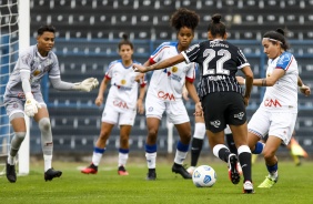 Poliana durante a partida entre Corinthians e Bahia, pelo Brasileirão Feminino