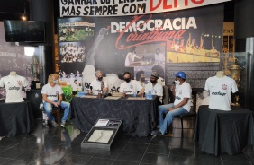 Biro-Biro, Adilson Monteiro, Fernando, Wladimir e Z Maria durante evento no Parque So Jorge