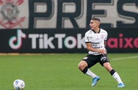 Gabriel durante jogo entre Corinthians e Atltico-GO, pela terceira fase da Copa do Brasil