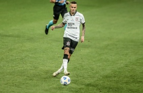 Luan durante jogo entre Corinthians e Atltico-GO, pela terceira fase da Copa do Brasil