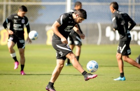 Bruno Mèndez durante o último treino do Corinthians antes do jogo contra o América-MG