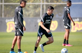 Cantillo e Araos durante o último treino do Corinthians antes do jogo contra o América-MG