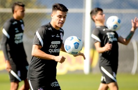 Roni durante o ltimo treino do Corinthians antes do jogo contra o Amrica-MG