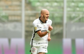 Fbio Santos comemorando seu gol na partida entre Corinthians e Amrica-MG, pelo Brasileiro