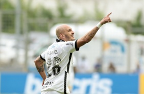 Fbio Santos comemorando seu gol na partida entre Corinthians e Amrica-MG, pelo Brasileiro