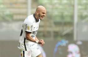 Fbio Santos comemorando seu gol na partida entre Corinthians e Amrica-MG, pelo Brasileiro