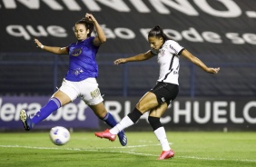 Bianca durante duelo entre Corinthians e Cruzeiro, pelo Brasileiro Feminino