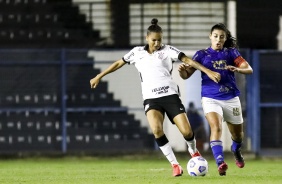 Poliana durante duelo entre Corinthians e Cruzeiro, pelo Brasileiro Feminino