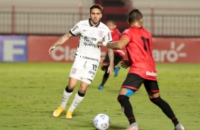 Mosquito durante jogo entre Corinthians e Atltico-GO, pela Copa do Brasil