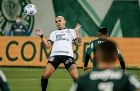 Fábio Santos na partida entre Corinthians e Palmeiras, no Allianz Parque, pelo Campeonato Brasileiro