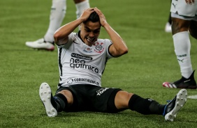 Roni durante Dérbi entre Corinthians e Palmeiras, pelo Brasileirão