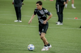 Vital no aquecimento antes do Drbi entre Corinthians e Palmeiras, no Allianz Parque