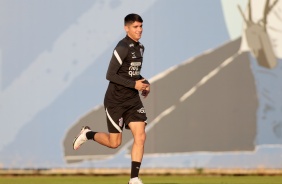 Ángelo Araos durante atividades no CT Dr. Joaquim Grava
