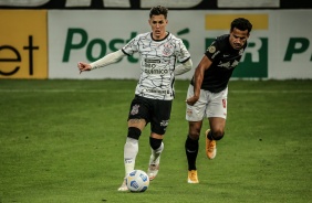 Mateus Vital na partida entre Corinthians e Red Bull Bragantino, na Neo Química Arena
