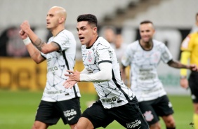 Roni anotou o nico gol do Corinthians contra o Red Bull Bragantino, na Neo Qumica Arena